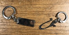Silvertone valet keychain