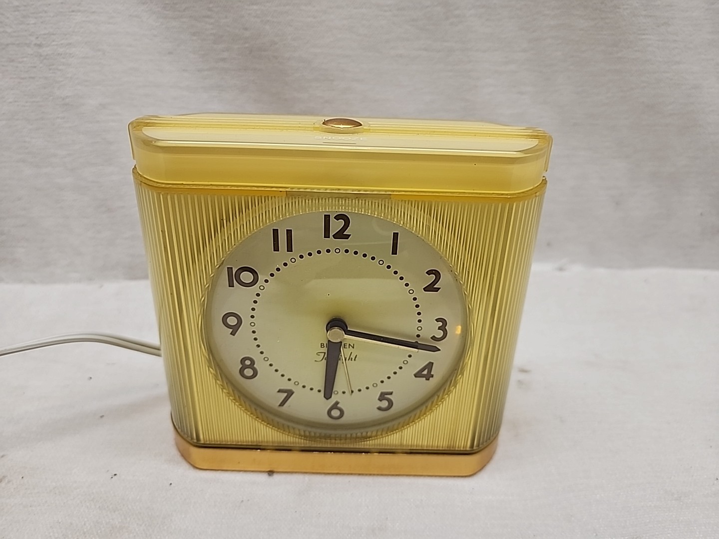 COOL! Retro Deco Style Westclox "Big Ben Twilight" Alarm Clock Yellow Tested