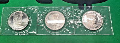 (3) 1993 Marshall Islands*** ELVIS PRESLEY ***(BU) $5 Dollars Beautiful Coin!