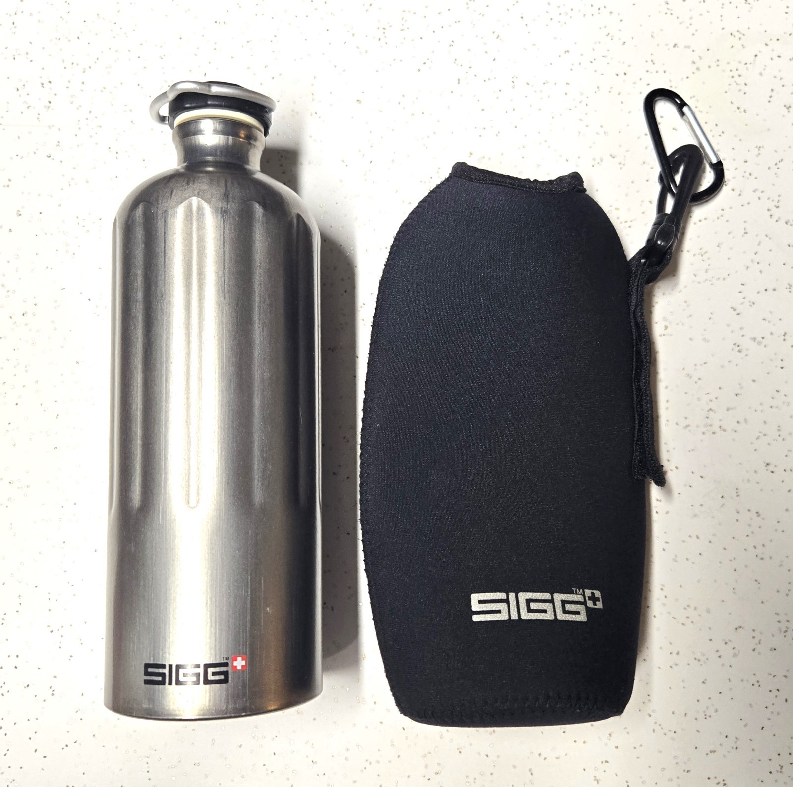 1 Liter Neoprene Carrier & Retro Top