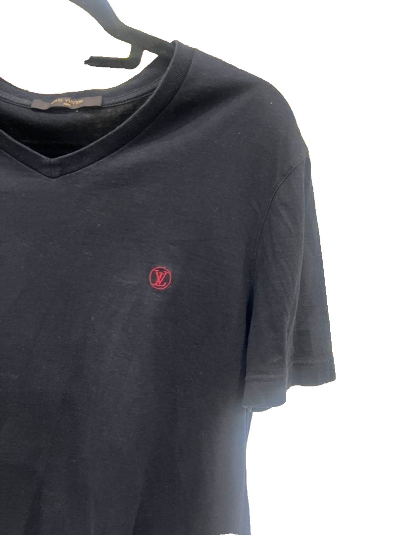 LOUIS VUITTON V-Neck Logo T-Shirt Black Cotton Red Emblem Size M From Japan