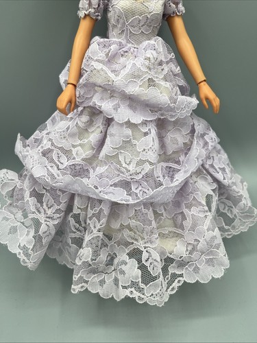 Darci Doll W/ Lovely Lavender Outfit Kenner Vintage - Picture 4 of 15