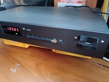 NAD Electronics Inc. Stereo Tuner 4220
