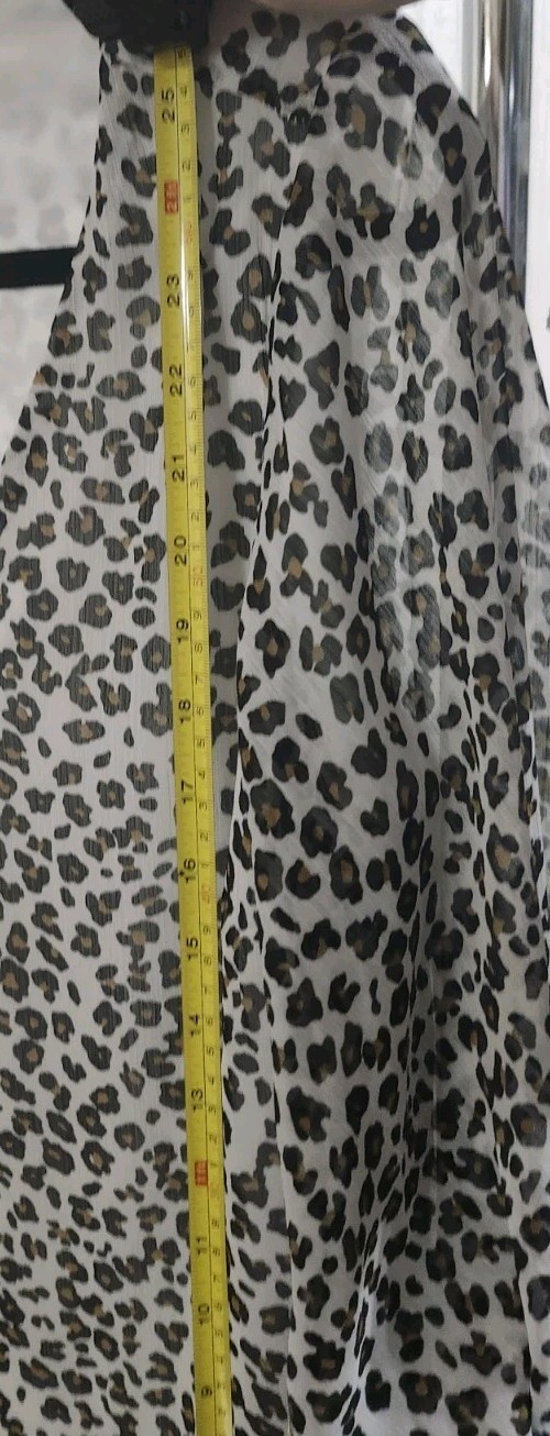 Animal Print Blouse 1 State M White Leopard Print Medium V Neck Blouse 