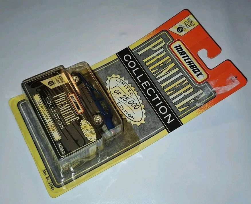 Matchbox 34364-3 1:87 Die Cast Premiere Limited Collection Blue Mercedes 600 SL - Image 3 of 4