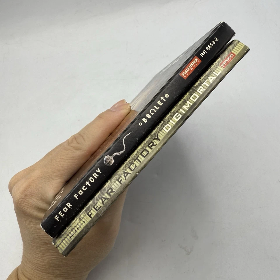 FEAR FACTORY 2 CD Lot: Digimortal (2001) & Obsolete (1999) - Image 3 of 4