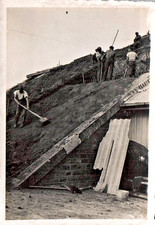 LOT OF 2 WW2 ORIGINAL SNAP SHOT PHOTOS GERMAN SOLDIERS AT FORTIFICATIONS FRANCE