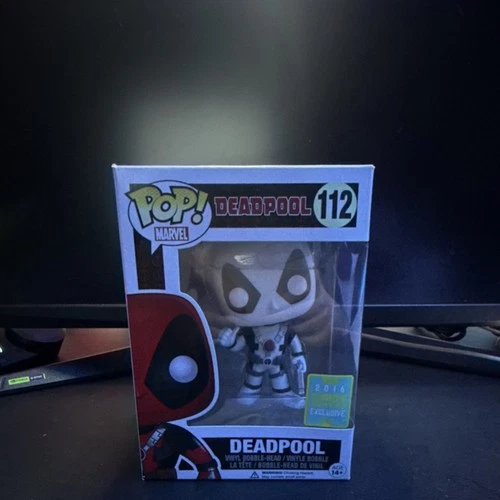Funko Pop! Vinyl Marvel Deadpool #112 2016 Summer Convention Exclusive Figure