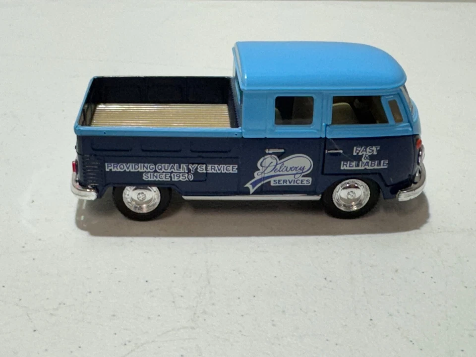KINSMART PULLBACK VOLKSWAGEN 1963 BUS DOUBLE CAB PICKUP DELIVERY SERVICE 1/32 - Image 4 of 4