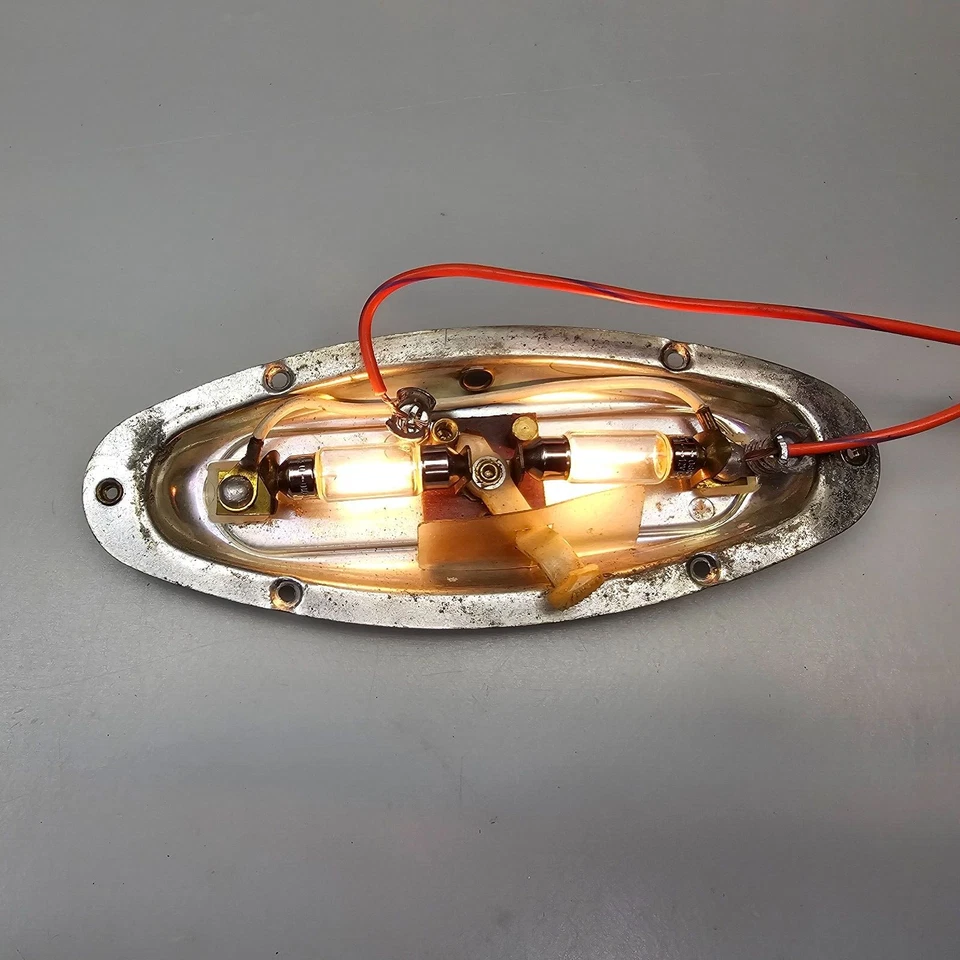 Luz domo interior BMW e3 e10 e9 3,0 cs 2002 2000 1800 Foto 3 de 4