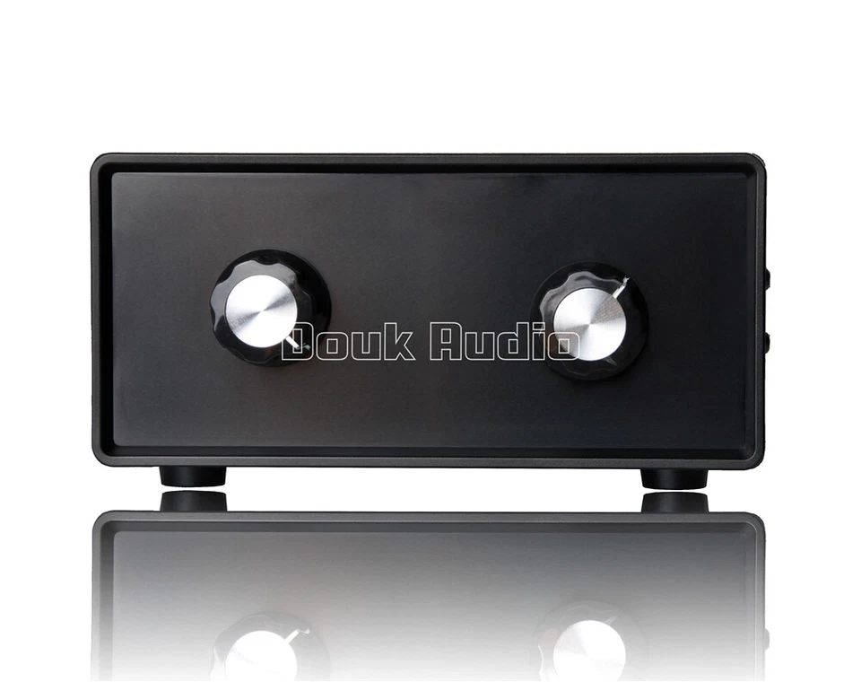 Mini Stereo 4-way RCA Audio Splitter/Switcher Box Volume Control Passive Preamp - Image 3 of 4