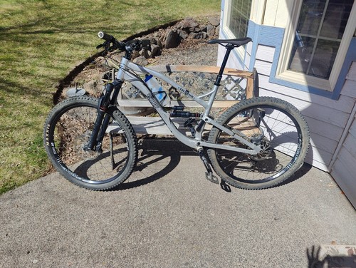 Guerilla Gravity, The Smash, Size Large, Trail Mountain Bike
