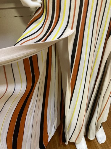 Original Karen Millen Stripe Dress with Gold Chain, Size UK XS - Picture 5 of 10