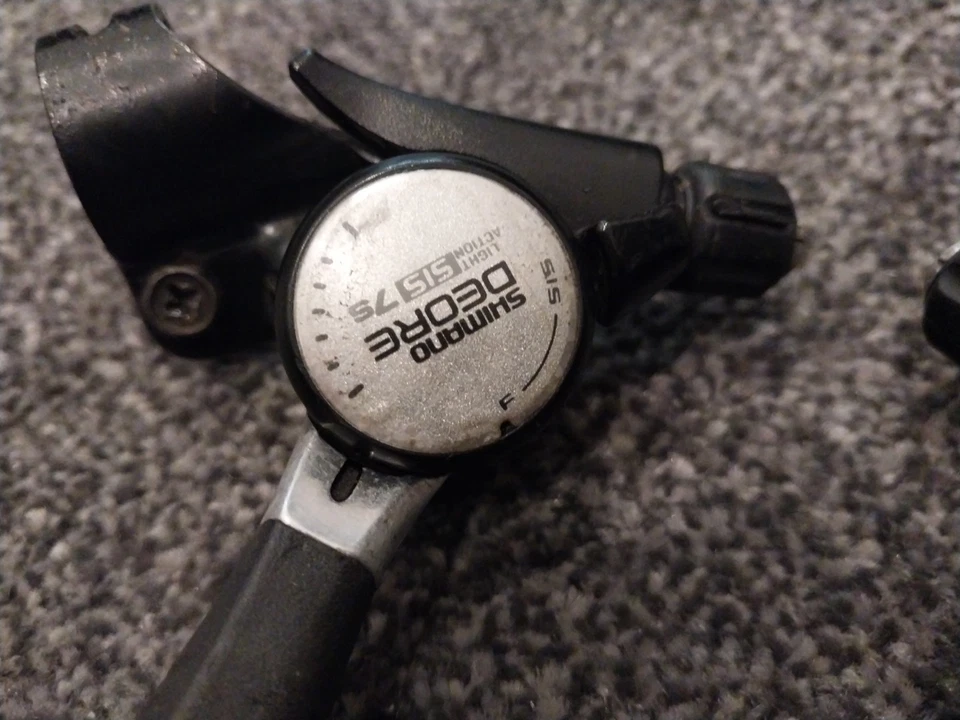 Shimano Deore thumb shifters SL-MT62 Shift Levers 3x7s SIS Retro MTB  - Image 3 of 4