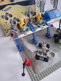 LEGO Space Vintage 6930 Set Complete + OBA Space Station Space Supply Station Excellent