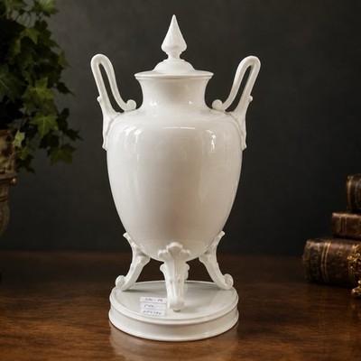 KPM Berlin Deckelvase Weiß Porzellan Klassizismus Stil 3-teilig 32,5cm Höhe!