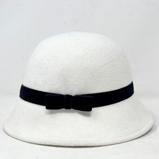 Gymboree Little Girls Cloche Hat 12-24 Months White With Black Velvet Band  Bow