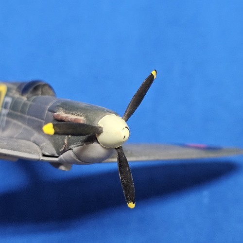 Corgi Planes 4 Diecast Spirit of St. Louis P-51 Mustang Spitfire Wright Flyer  - Picture 19 of 23