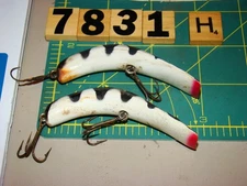 V7831 H LOT OF 2 LAZY IKE  FISHING LURES