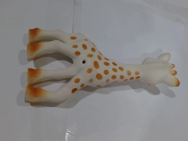 UsedLikeNew_Sophie la girafe | Handcrafted for 60 Years in France | Natu_Sophie - Image 3 of 4