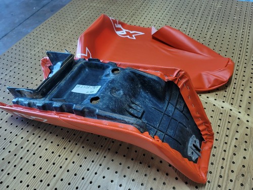 HONDA XR250R SEAT COVER 1989 MODEL SEAT COVER (Orange) (H*-389) - Picture 11 of 12