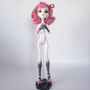 monster high cupido muñeca