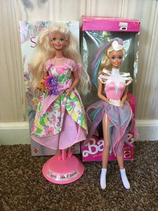 barbie petalos de rosa