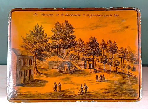 Wooden Spa Box Les fontaines de la Sauvenière and Groisbeeck Groesbeeck - 第 1/7 張圖片