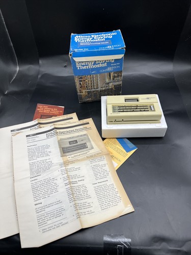 New Vintage Johnson Controls Micro Electronic Energy Saving Thermostat Model T53 - Picture 3 of 8