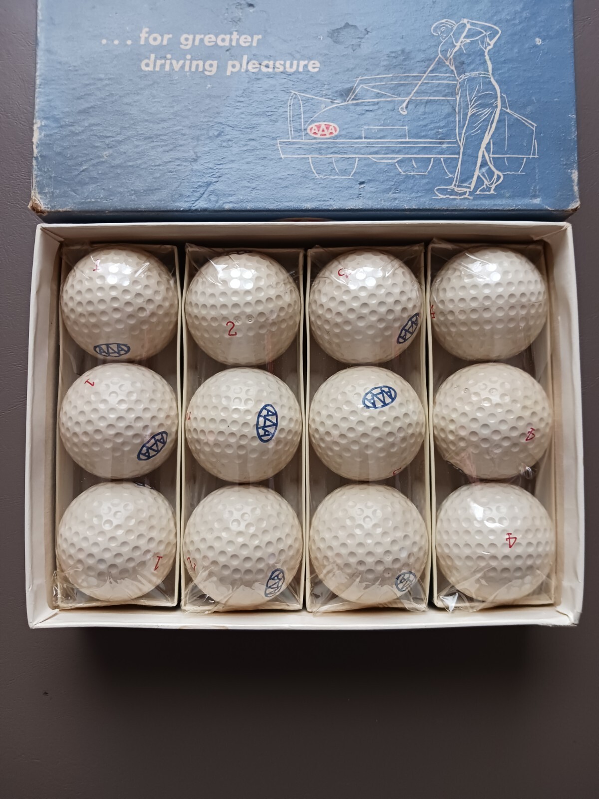4 Dozen Vintage Golf Balls eBay