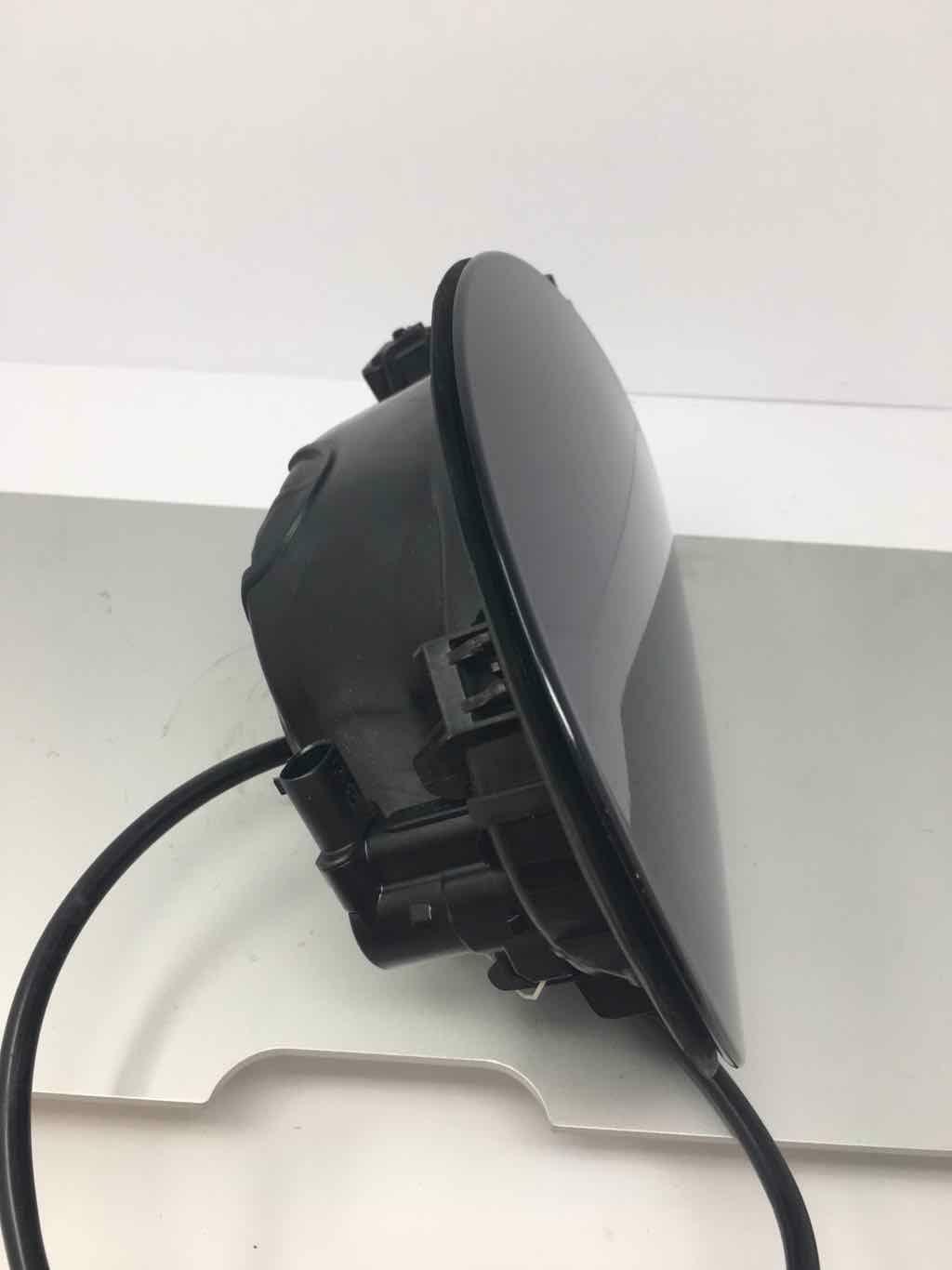 2018 Maserati Ghibli SQ4 Rear Fuel Tank Door Flap OEM Gas Door Black Assembly