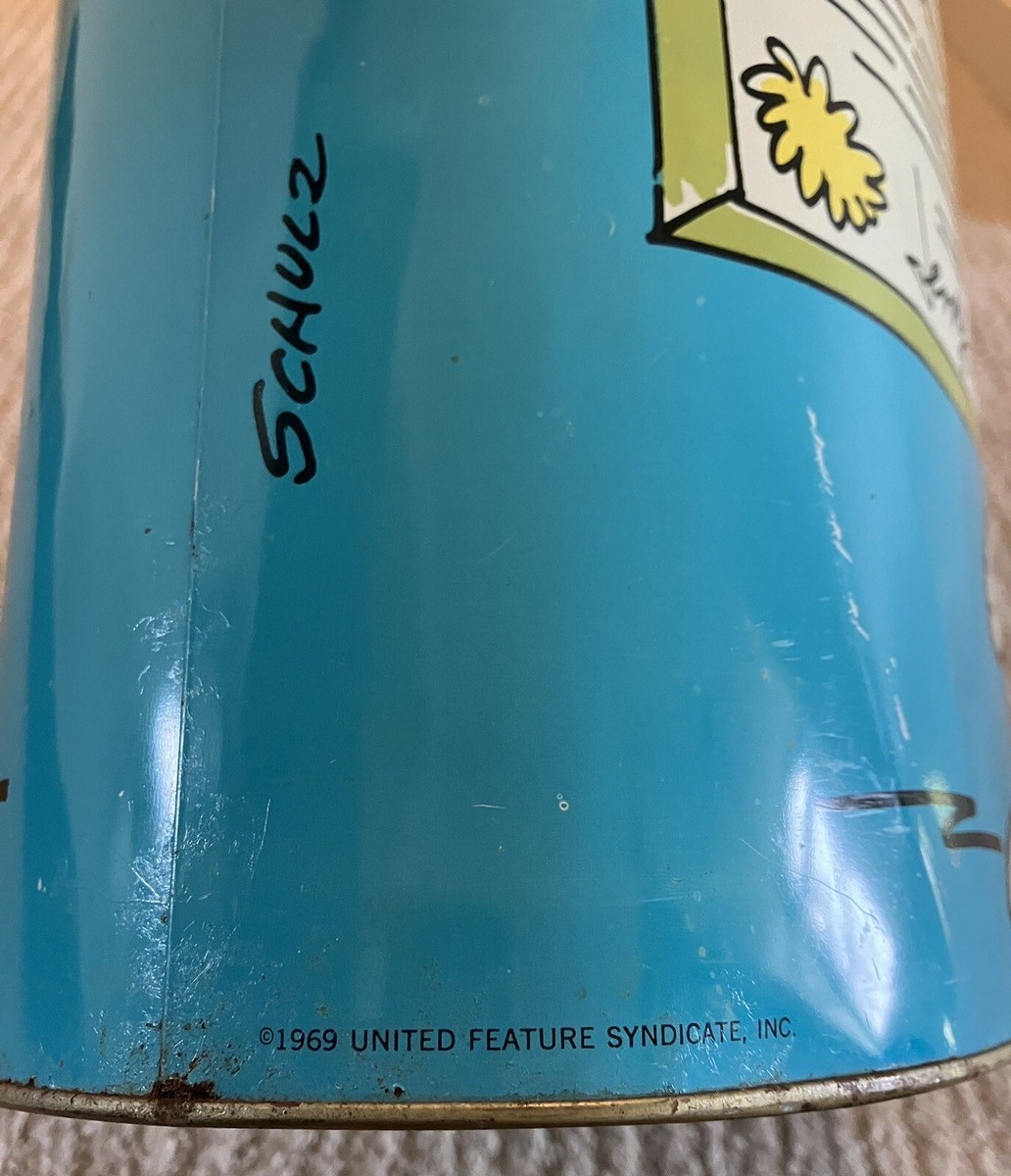 1969 Vintage Peanuts Cheinco Blue Metal Trash Can - Snoopy