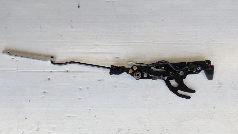 FERRARI 360 SPIDER PARTS RIGHT CAPOTE CONVERTIBLE TOP LATCH 66462500