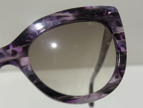 NEAR NEW QUEEN THE LABEL DIVA AT DUSK MIDNIGHT MAUVE SUNGLASSES - Picture 4 of 8