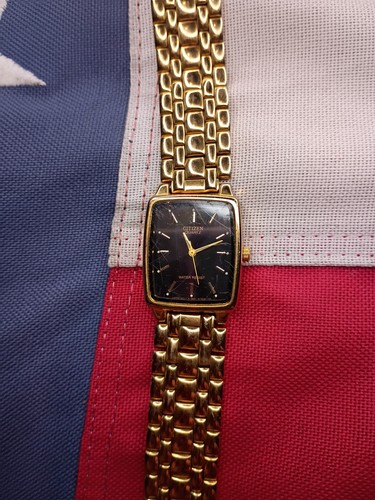 Citizen Quartz watch Water Resistant