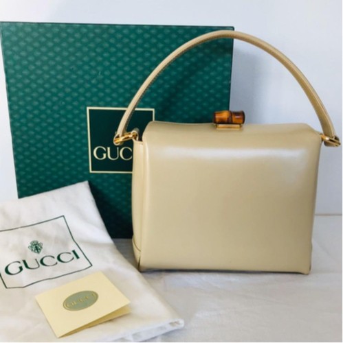 Gucci Bamboo Handbag White 7in x 7.5in x 3in Excellent Condition