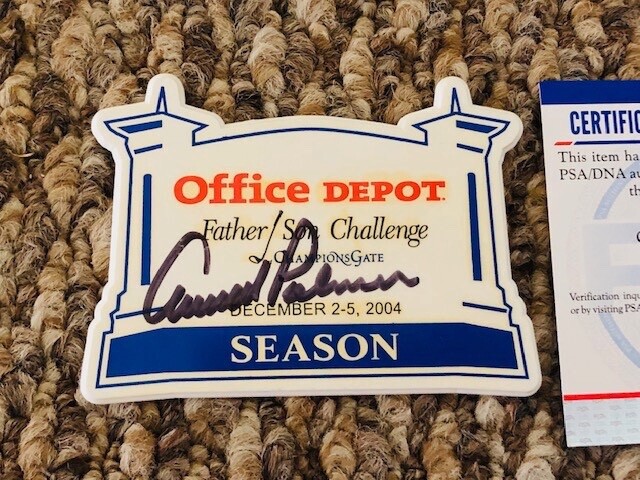 Arnold Palmer & Jack Nicklaus Autographed Signed TIGER WOODS MENTOR !ARNOLD PALMER AUTO Father Son Badges with PSA DNA 