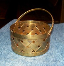 Vintage Solid Woven Hammered Brass Basket Weave Trinket Candy Folding Handle