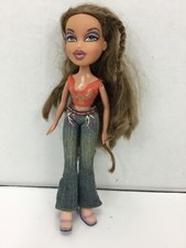Bratz Girl clothing Shoes Brown Hair