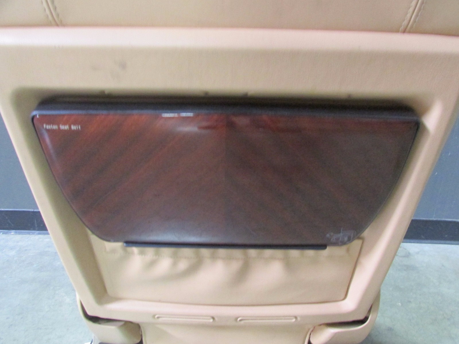 Maserati Quattroporte, RH, Right Front Seat, w/ Table, Beige, Used