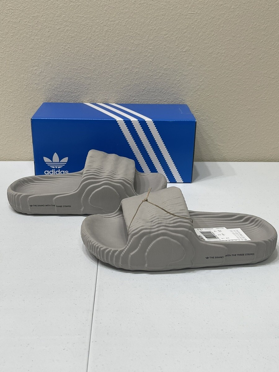 即納★定番人気モデル★adidas★ADILETTE 22 SLIDES★HQ4670 Adidas Adilette 22 HQ4670 Light Brown Beige Slides Sandals