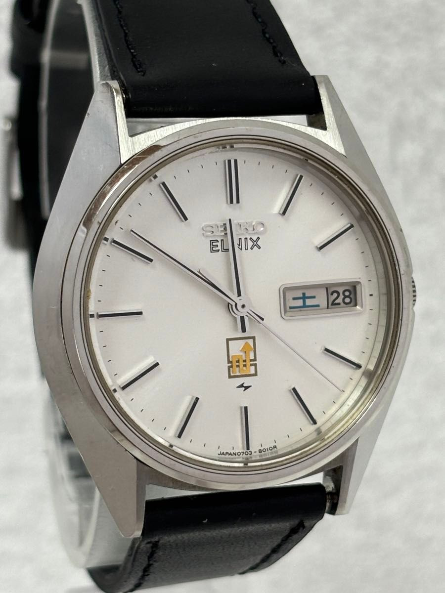 SEIKO ElniX 0703-8010 Quartz Watch Silver Day-Date Men's SEIKO ElniX 0703-8010 Quartz Watch Silver Day-Date Men's