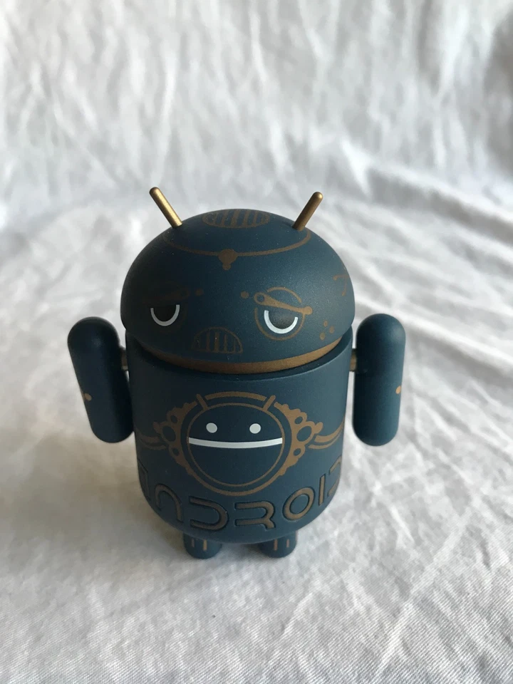 Android Mini Collectible Vinyl Figure series 4 Astronomiton by Andrew Bell - Image 3 of 3