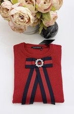 Flavio Castellani maglione donna pullover girocollo rosso spilla gioiello fiocco