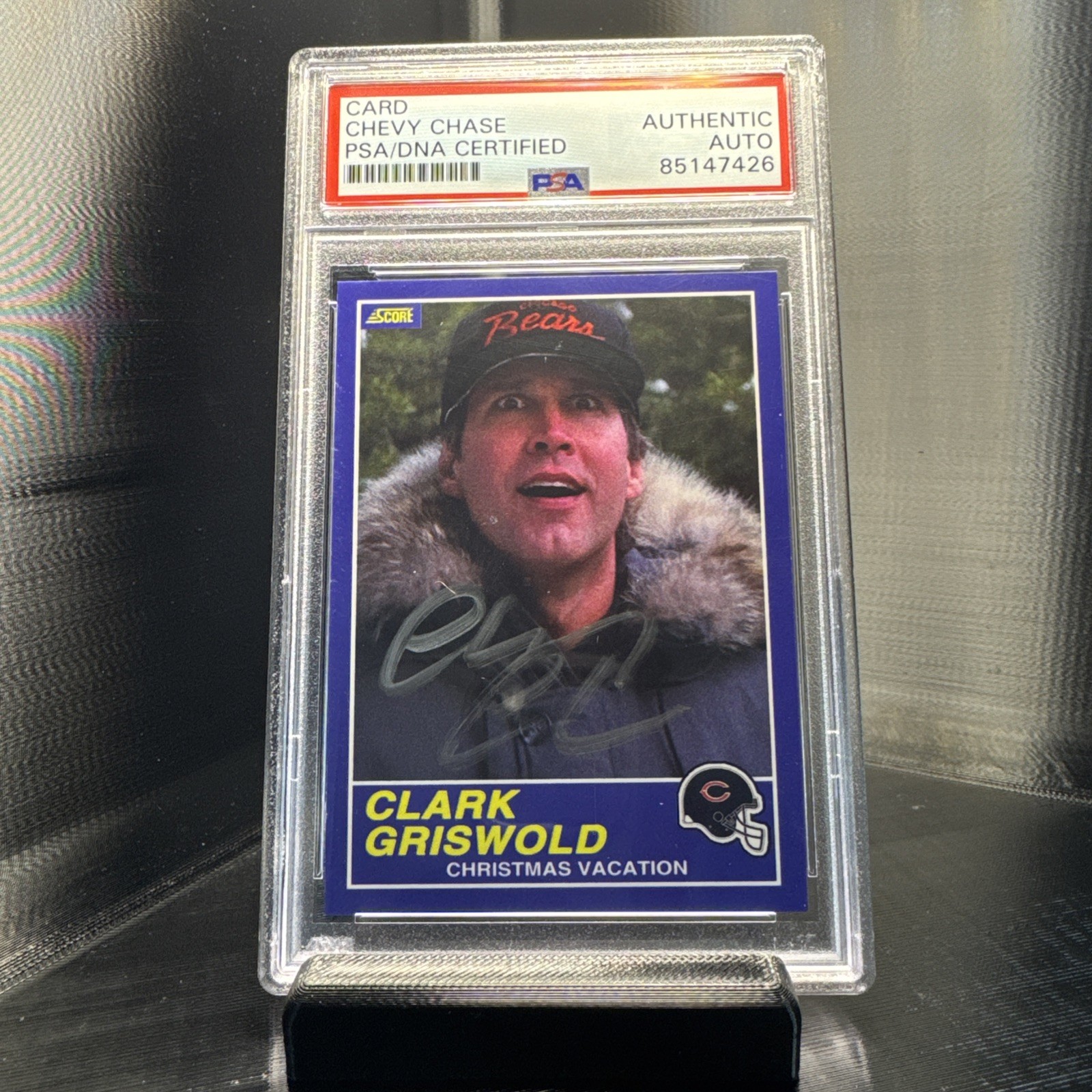 Chevy chase psa/dna auto christmas vacation clark griswold 1989 score football