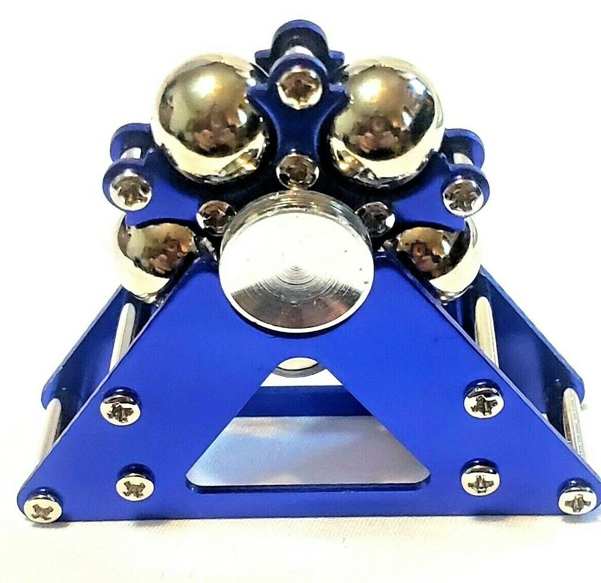 Ball bearing spinner toy deals