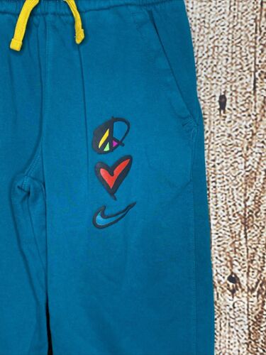 Nike Sportswear Peace Love Basketball Jogger Pants Youth Size Large DO6244-367 - Picture 2 of 4