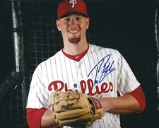 Signed  8x10 THOMAS ESHELMAN Philadelphia Phillies Autographed photo - COA 