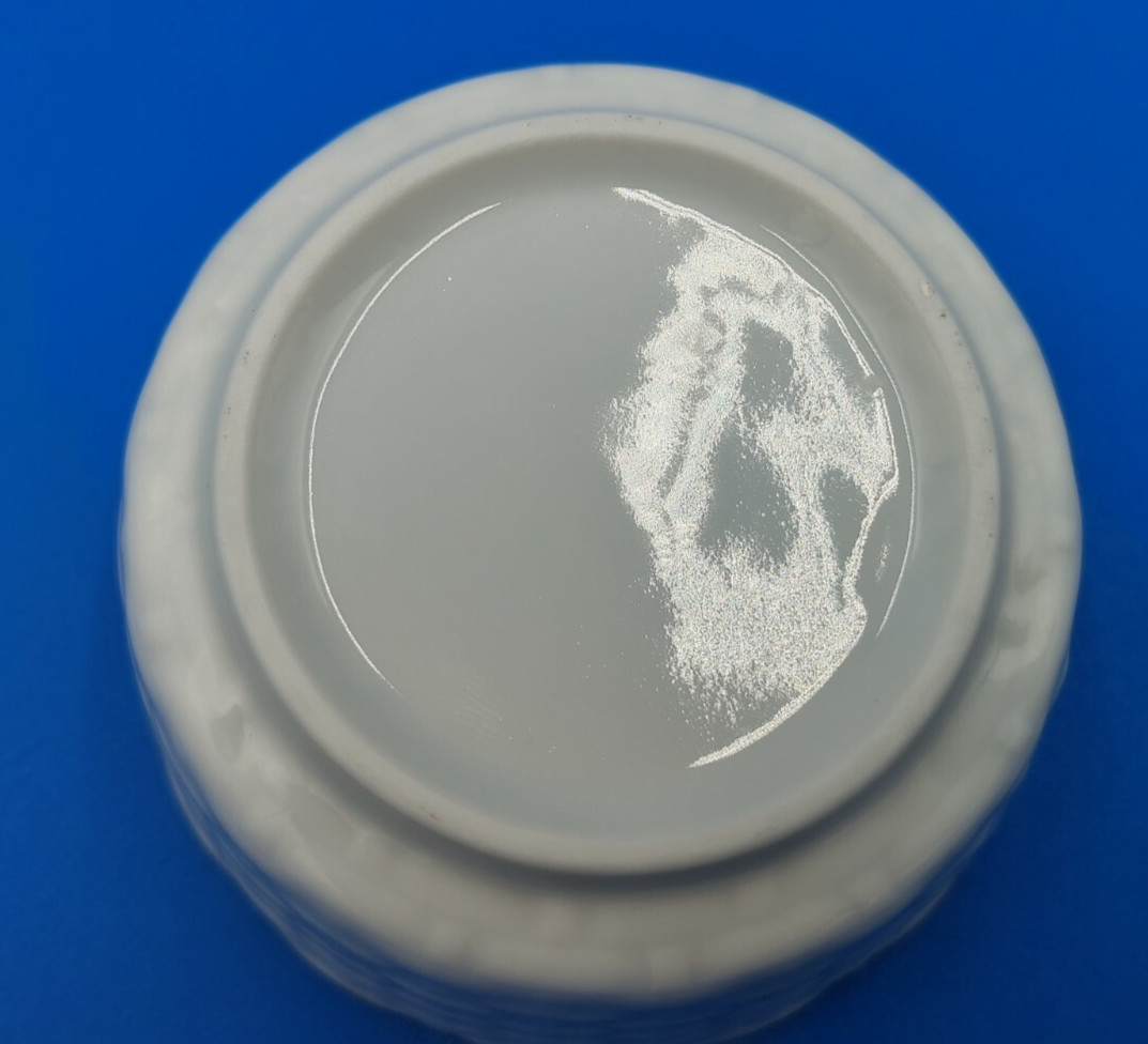 Vintage John Wagner & Sons Strawberry Basket Weave Small Bowl Ivyland PA Japan