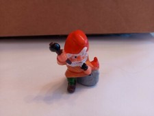 Ü-Ei Figuren Die Zunft der Zwerge 1992 (  Steinmetz Meißel ) 